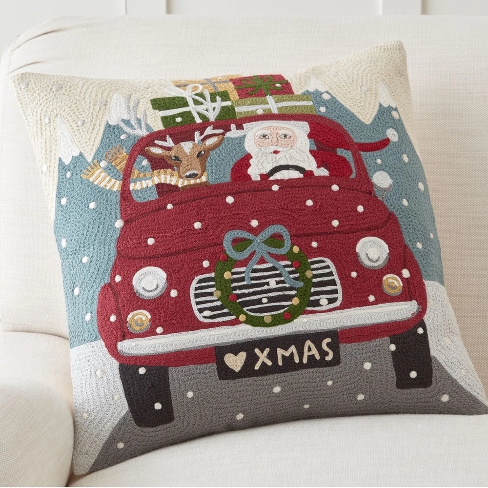 NWT Holiday Road Trip Santa Pillow Cover by Pottery Barn 18" X 18" Cotton